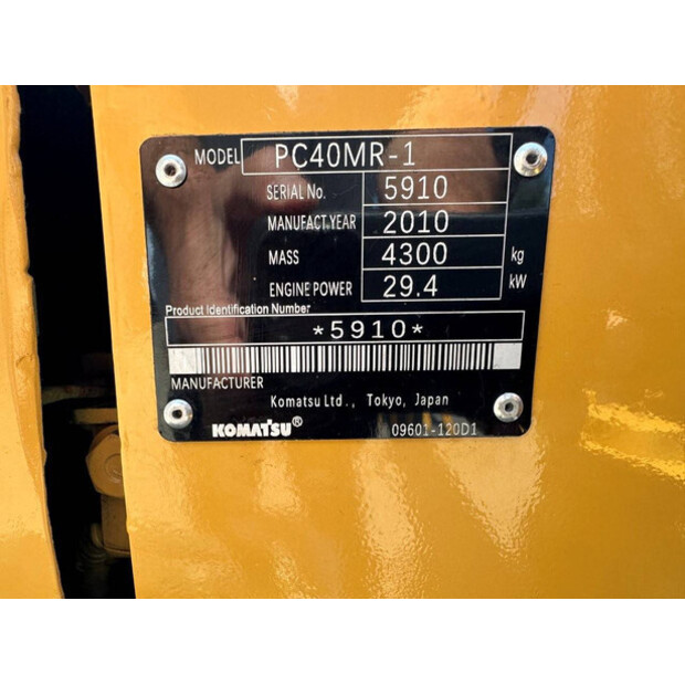2010 كوماتسو PC40MR-1-48433056