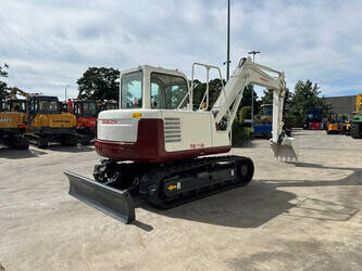 2011-takeuchi-tb175-1471900-48433231