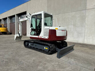 2011-takeuchi-tb175-1471900-48433233