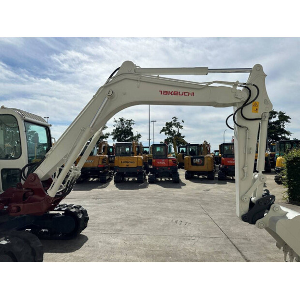 2011 TAKEUCHI TB175-48433241