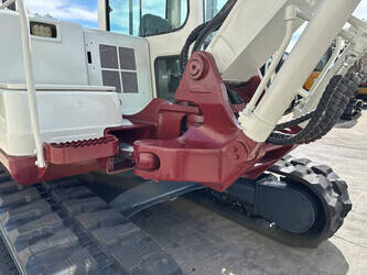 2011-takeuchi-tb175-1471900-48433242