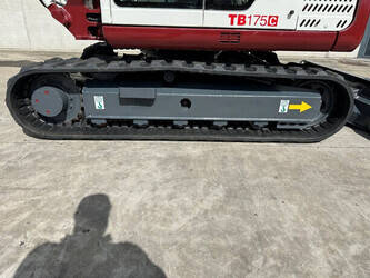 2011-takeuchi-tb175-1471900-48433246