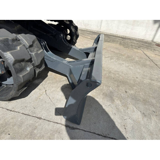 2011 TAKEUCHI TB175-48433252