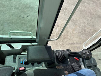 2011-takeuchi-tb175-1471900-48433268