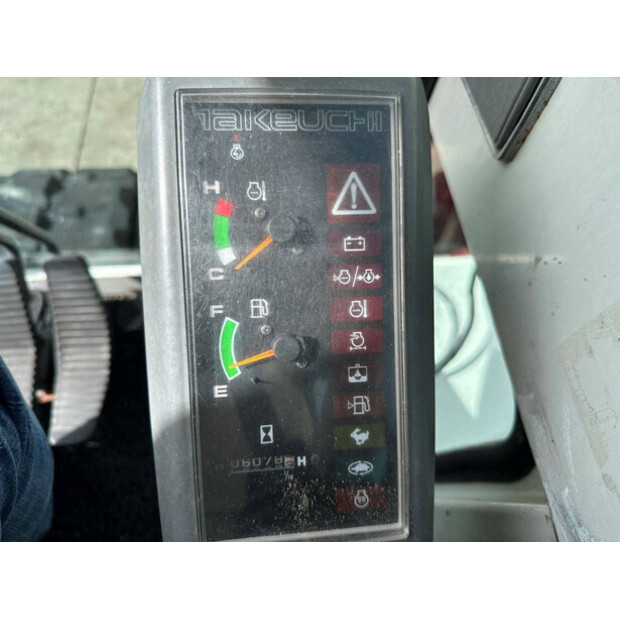 2011 TAKEUCHI TB175-48433269