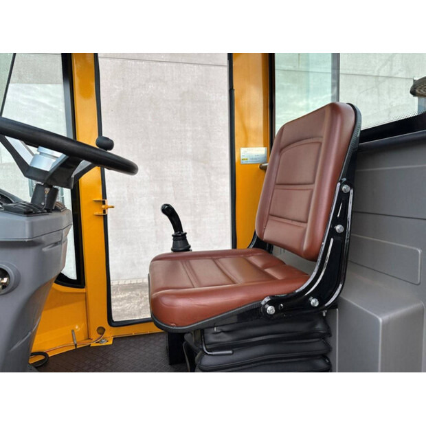 2025 Blanche TW36-48433501