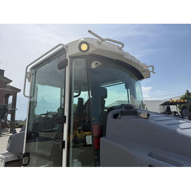2015 HAMM DV+ 90I VV-S-48434248