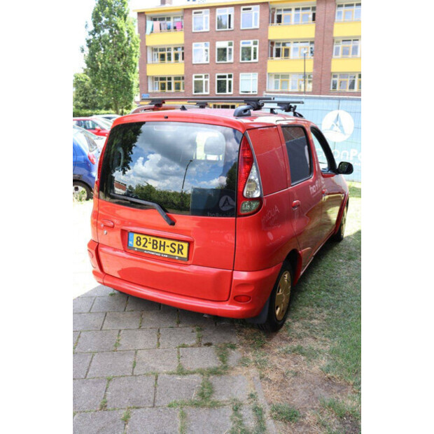 2003 Toyota Yaris-48434447