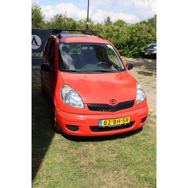 2003 Toyota Yaris-48434448
