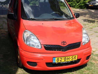 2003-toyota-yaris-1471933-48434448