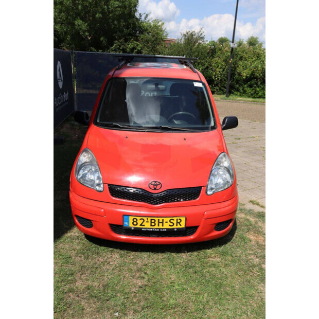 2003 Toyota Yaris-48434449