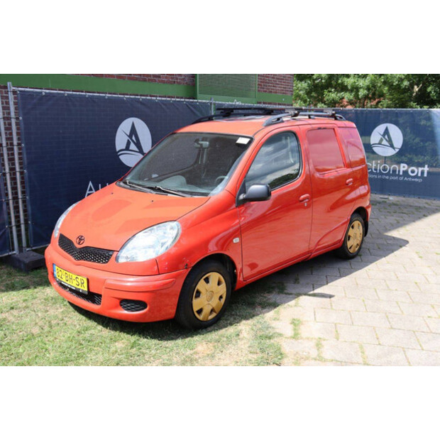 2003 Toyota Yaris-48434450