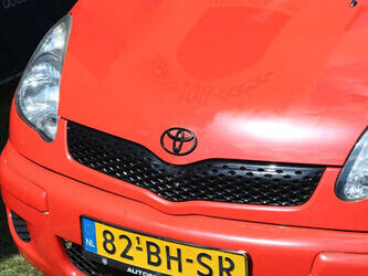 2003-toyota-yaris-1471933-48434452