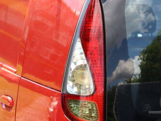 2003-toyota-yaris-1471933-48434456