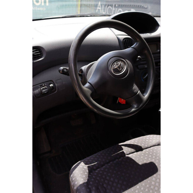 2003 Toyota Yaris-48434468