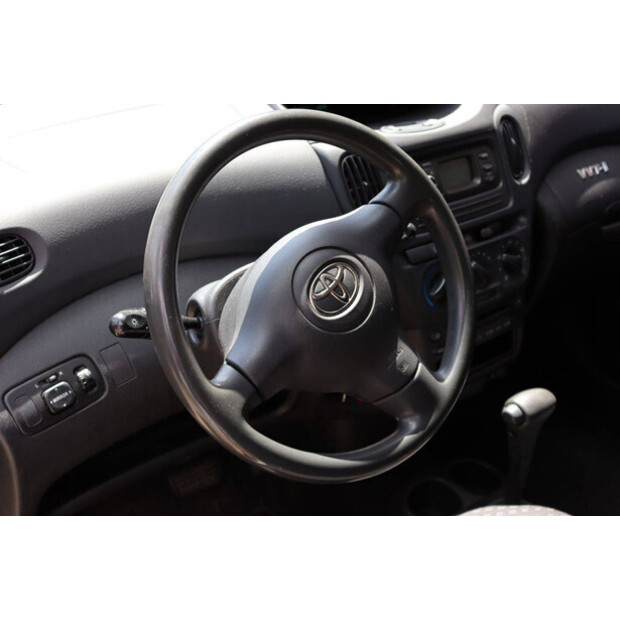 2003 Toyota Yaris-48434469