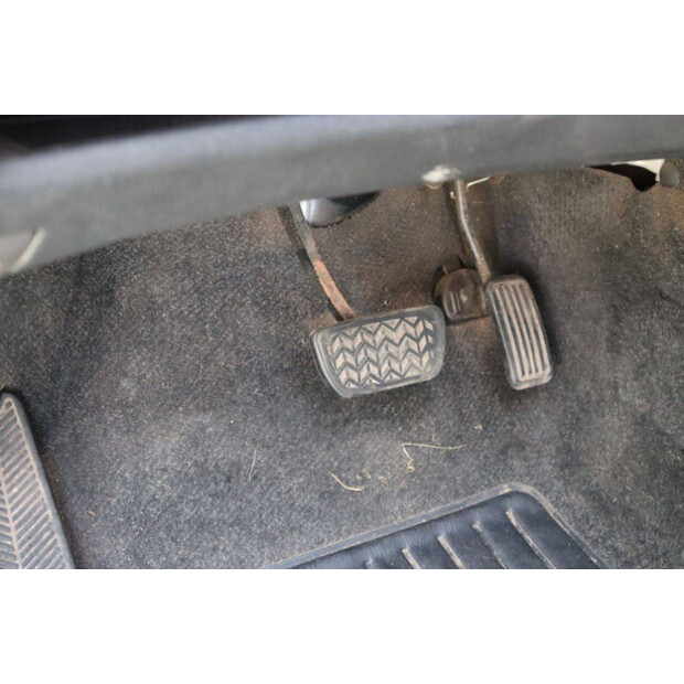 2003 Toyota Yaris-48434470