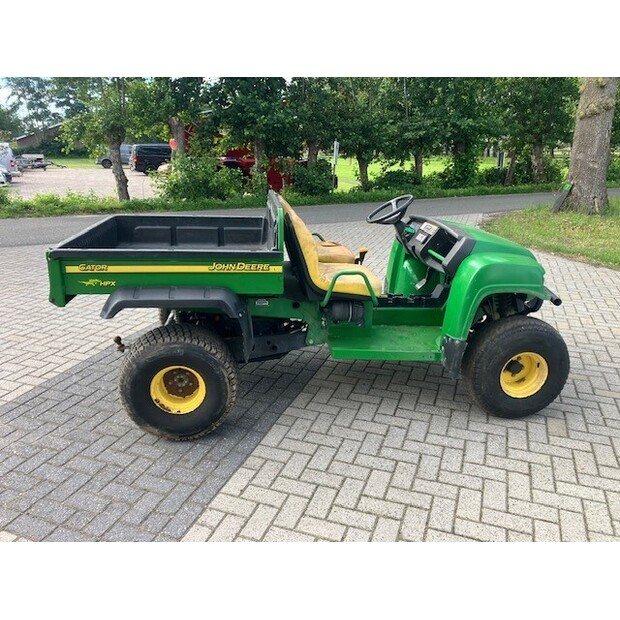 2004 JOHN DEERE-48438905