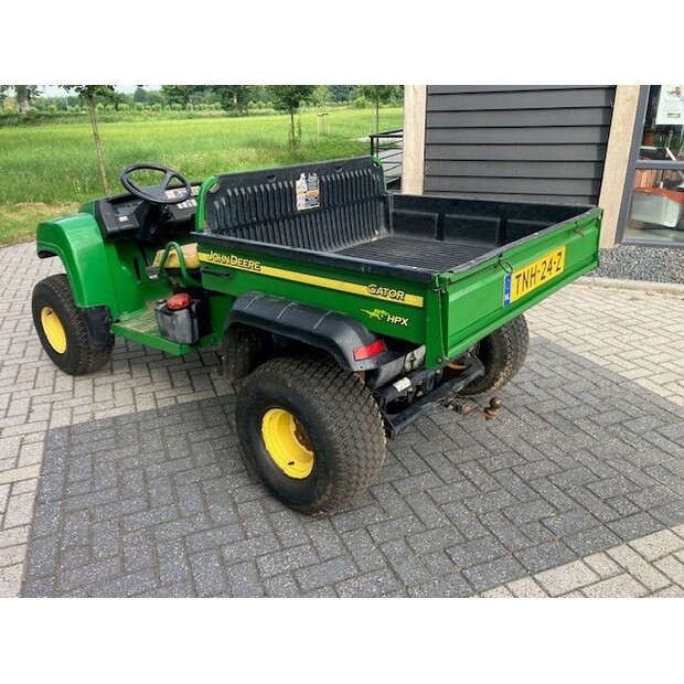 2004 JOHN DEERE-48438906