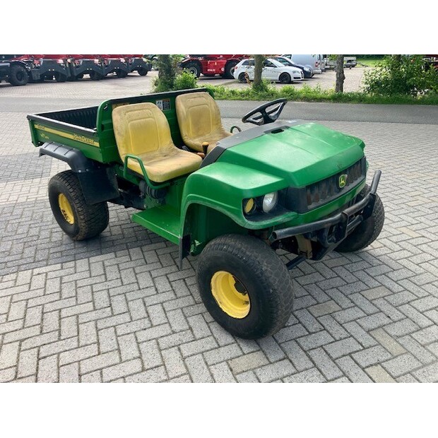 2004 JOHN DEERE-48438911