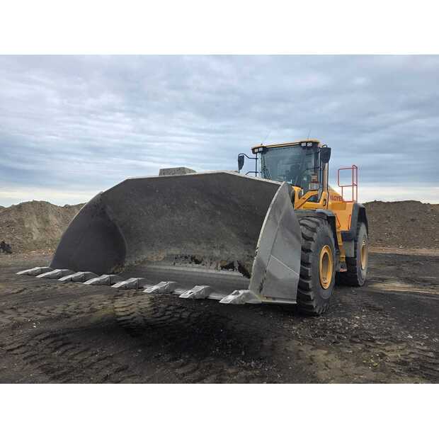2023 Volvo L260H-48442106