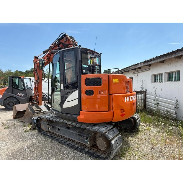 2022 Hitachi ZX85USB-6-48442258