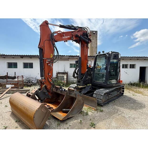 2022 Hitachi ZX85USB-6-48442259