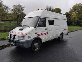 Image de Fourgonnettes Iveco 35.8