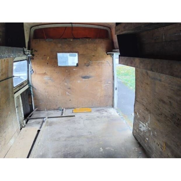 Iveco 35.8-48447800
