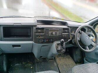 ford-transit-2-2-48448203