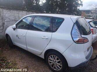 renault-scenic-48448809