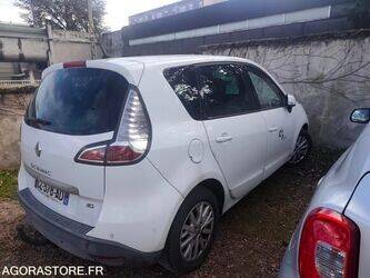 renault-scenic-48448810