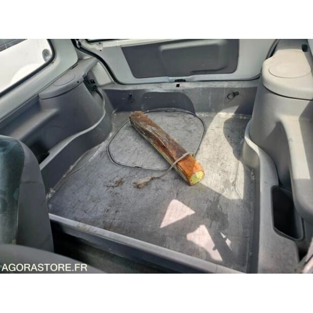 Renault Twingo-48450715
