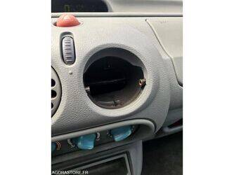 renault-twingo-1471313-48450758