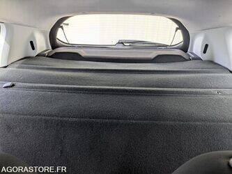 2018-peugeot-208-1462058-48451810
