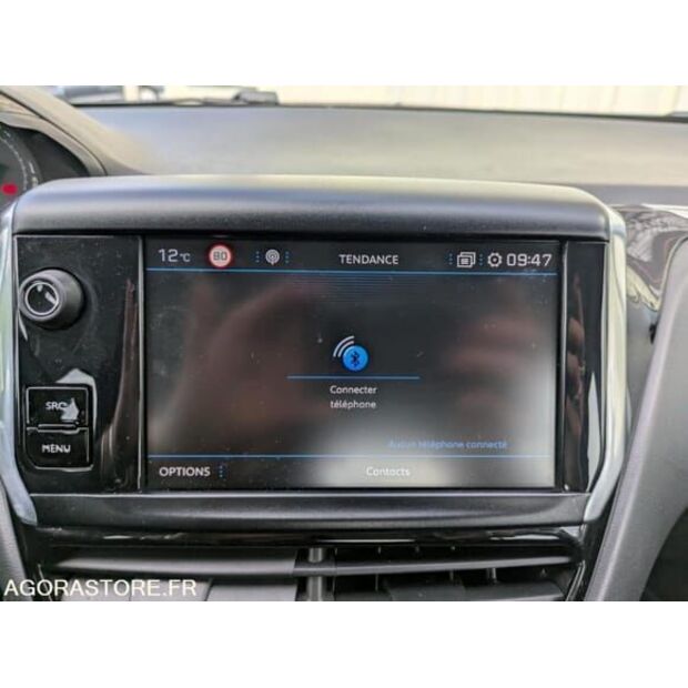 2018 Peugeot 208-48451818