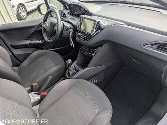 2018-peugeot-208-1462058-48451830