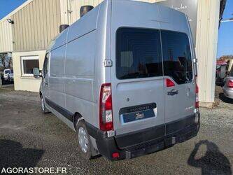 2017-renault-master-1462129-48451891