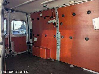 2017-renault-master-1462129-48451903