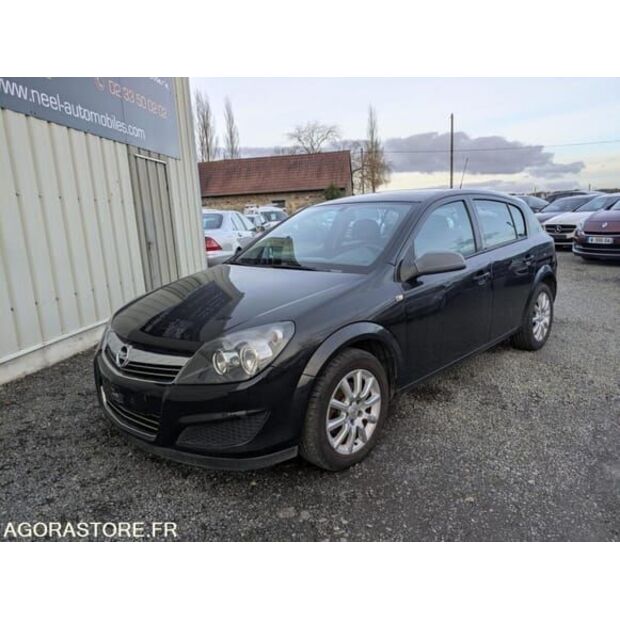 Opel ASTRA-48452774