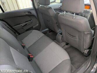 opel-astra-48452780