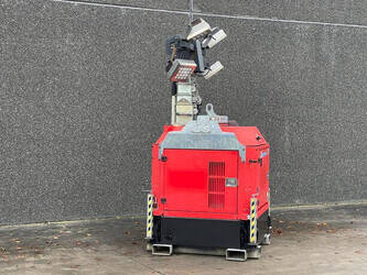 Image de TOURS D'ÉCLAIRAGE 2015 Tower Light Hydro Power Cube