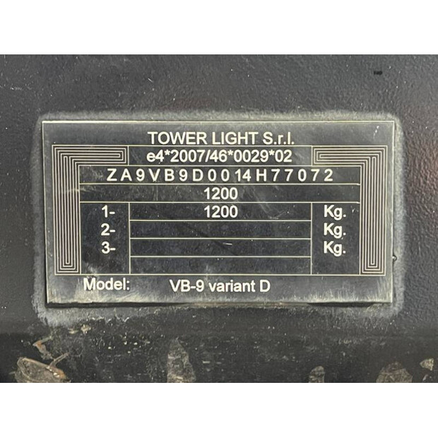 2014 Tower Light VB9-48454894