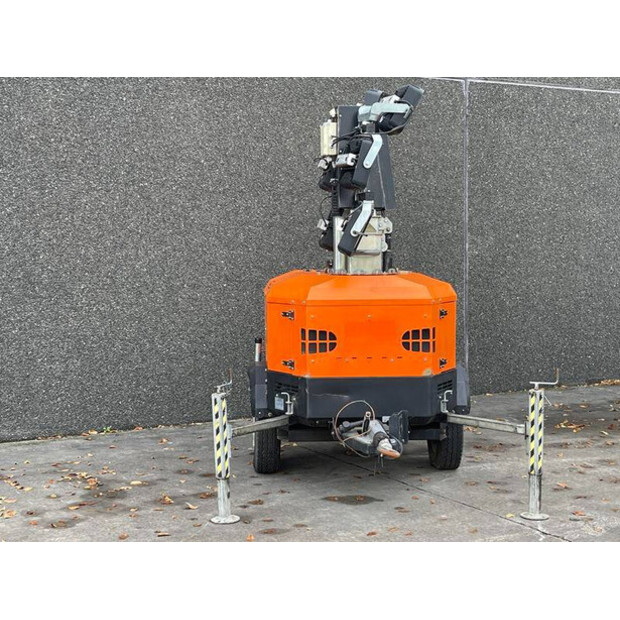 2015 Tower Light VB9-48454981