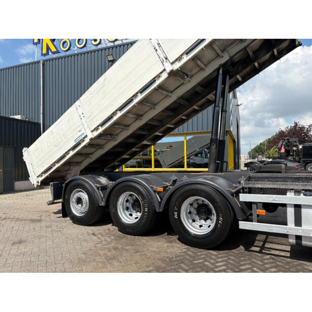 2005 Volvo FM-48456609