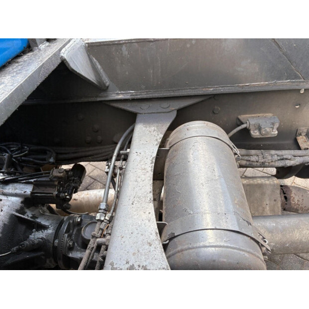 2005 Volvo FM-48456630