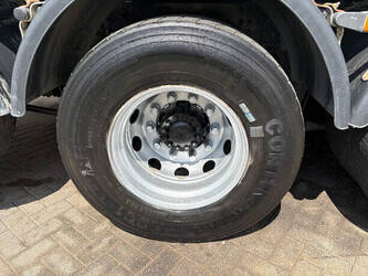 2005-volvo-fm-1472425-48456637