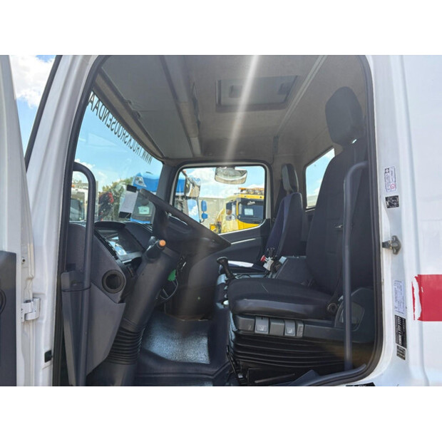 2004 مرسيدس بنز ATEGO-48456693