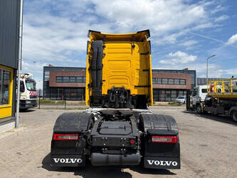 2022-volvo-fh-1472428-48456715