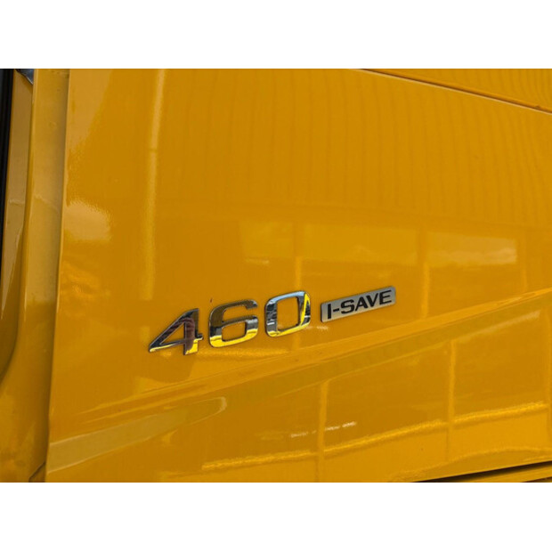 2022 فولفو FH-48456720
